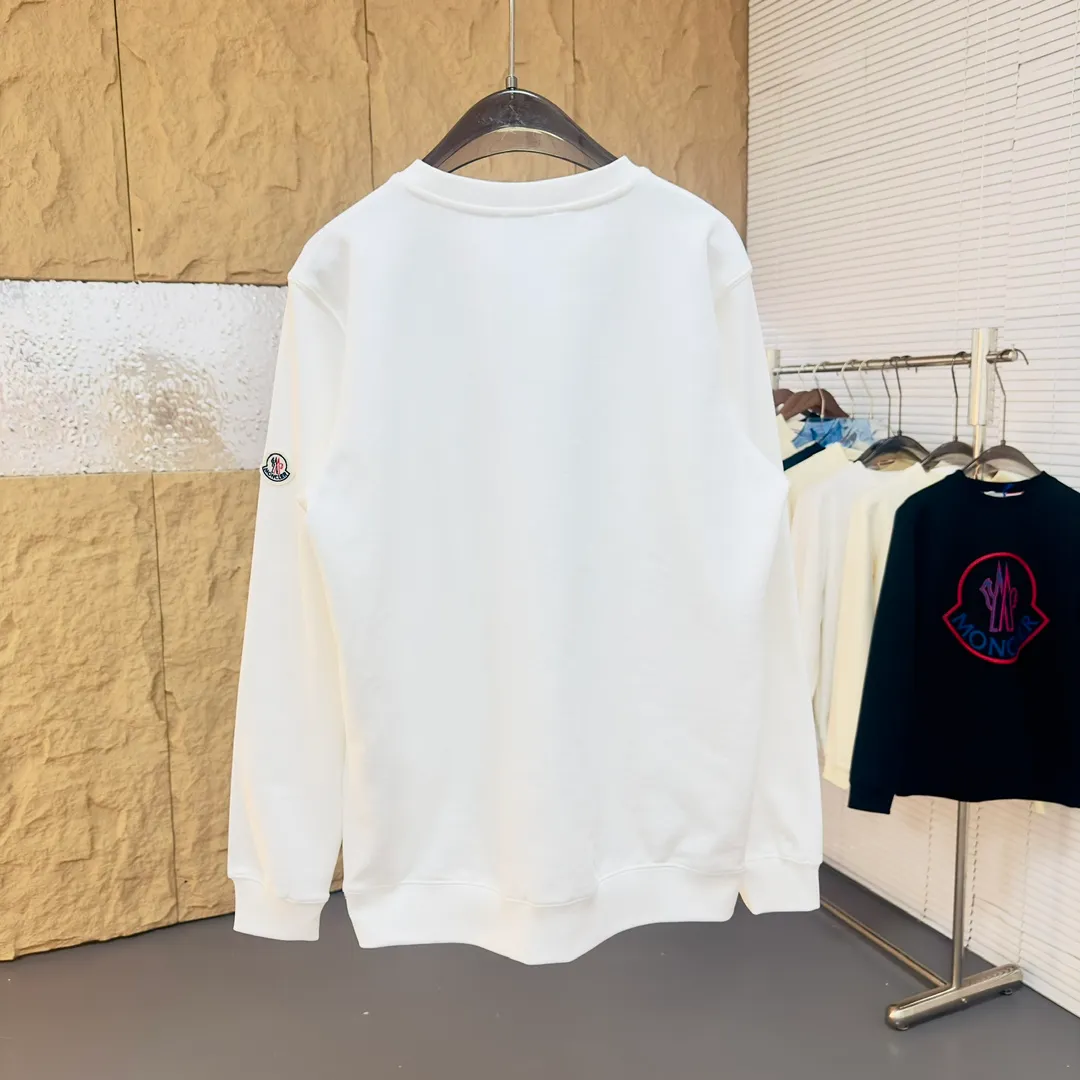 ： 🤳𝐌𝐎𝐍𝐂𝐋𝐄𝐑 ：☑️ 440 👕 ：☑️ 1*1 。🔜 。 ：☑️ 3D ，🇧🇫 1：1 。 ， ， ！🇲🇩 ！ Size：☑️S 〰️M 〰️L 〰️XL 〰️XXL